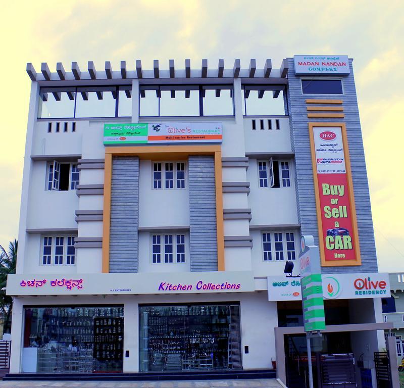 Oyo 1900 Hotel Olive Residency Mysore Extérieur photo