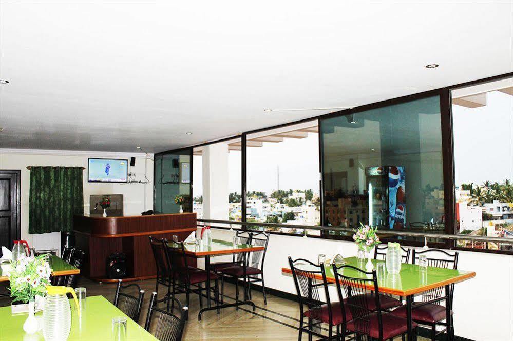 Oyo 1900 Hotel Olive Residency Mysore Extérieur photo